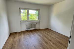Zuhause mit 4 Zimmern und Balkon in Hamm (Sieg) – Ahornweg 4, 57577 Hamm (Sieg) – Vorschaubild 2