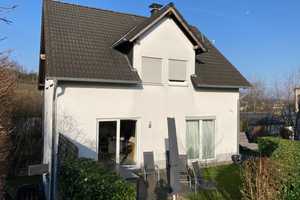 Modernes Einfamilienhaus mit Einliegerwohnung in Gummersbach-Karlskamp – Oberbergischer Kreis – Vorschaubild 13