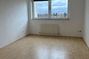 Frisch renovierte 2-Zimmer-Wohnung mit Panoramablick & Südbalkon – Schöpfstraße 33, 90480 Gleißhammer, Nürnberg – Vorschaubild 9