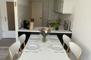 Moderne 2-Zimmer-Wohnung in Top-Lage der Kantstraße - Voll Möbliert & Befristet – Die vollständige Adresse der Immobilie erhältst du vom Anbieter., 10627 Charlottenburg, Berlin – Vorschaubild 2