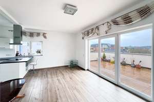 🏡 61 m² innen. 29 m² Dachterrasse. 2-Zimmer-Penthouse + Keller, Aufzug & Einbauküche in Meckenheim – Auf dem Steinbüchel 45, 53340 Meckenheim – Vorschaubild 8