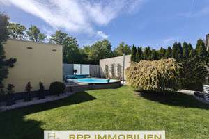 Moderne Doppelhaushälfte mit Salzwasserpool & West-Garten – exklusives Wohnen bei Unterschleißheim – Die vollständige Adresse der Immobilie erhältst du vom Anbieter., 85716 Unterschleißheim – Vorschaubild 10