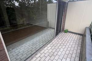 Attraktive 2-Zimmer-Wohnung mit Balkon in begehrter Lage von Düsseldorf-Mörsenbroich – provisionsfre – Thomas-Mann-Straße 17, 40470 Mörsenbroich, Düsseldorf – Vorschaubild 3