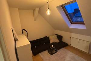 Zentrale 3-Zimmer Wohnung in Düsseldorf Pempelfort mit Balkon – Feldstraße 22, 40479 Pempelfort, Düsseldorf – Vorschaubild 4