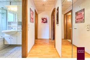 Halbhöhenlage S-Nord: Großzügige 4-Zi.-Wohnung, 2 Balkone, Parkett & Einbauküche +++ – Azenbergstraße 34, 70175 Relenberg, Stuttgart – Vorschaubild 32