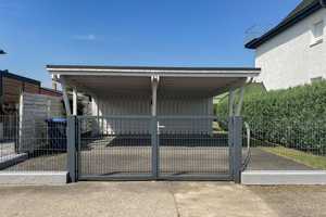 Freistehendes Einfamilienhaus mit schönem Grundstück l Dachterrasse & Garten | Doppelcarport – Leipzig – Vorschaubild 2