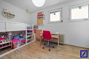 Funktional & gut aufgeteilt: 4 Zimmer mit Balkon – Die vollständige Adresse der Immobilie erhältst du vom Anbieter., 28329 Gartenstadt Vahr, Bremen – Vorschaubild 3