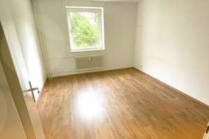 Frisch renovierte, schöne 2,5-Zi.-Wohnung,Balkon, mit sehr guter Verkehrsanbindung  – Die vollständige Adresse der Immobilie erhältst du vom Anbieter., 30459 Ricklingen (Ortsteil), Hannover – Vorschaubild 3