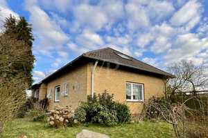 EFH mit ausgebautem DG und Vollkeller mit vielen Möglichkeiten auf einem 1.544 m² großen Grundstück! – Hannover (Kreis) – Vorschaubild 3