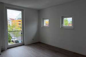 Geräumiges Familienappartement mit Wannenbad und Balkon! – 14480 Kirchsteigfeld, Potsdam – Vorschaubild 4