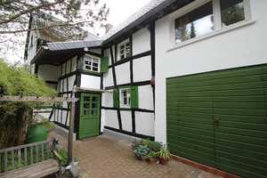 Umfangreich saniertes Fachwerkhaus/Bauernhaus mit kleiner Hofanlage Wohlfühlatmosphäre für Liebhaber – Euskirchen (Kreis) – Vorschaubild 8
