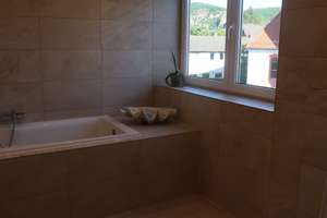 bezahlbares Einfamilienhaus mit 4,5 Zimmer und tollen Ausblicken auf den Rothenfels – 55583 Bad Münster am Stein-Ebernburg – Vorschaubild 5