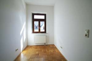 +++ Gepflegte Maisonette mit Südbalkon +++ – Tschaikowskistraße 65, 9130 Sonnenberg, Chemnitz – Vorschaubild 4