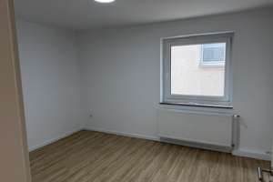 Vollständig renovierte 2-Zi Wohng mit Balkon, zentrale Lage, Nähe Nordpark, Meller Str./Sudbrackstr. – Meller Str. 71, 33613 Mitte, Bielefeld – Vorschaubild 5