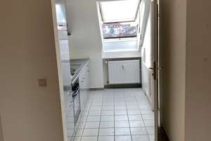 Studentenwohnung 1ZKB mit Blick ins Grüne in guter zentraler Wohnlage von privat – 68239 Seckenheim, Mannheim – Vorschaubild 7