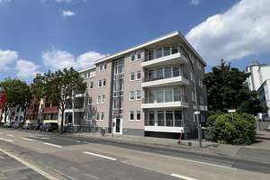 2-Zimmer Wohnung im 1. OG mit Balkon in Köln-Deutz