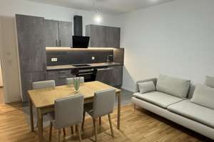 2x Erstbezug | Sonnige 3,5-Zimmer Wohnung | Einbauküche | Balkon | Einzelgarage | KFW55 | ER-Zentrum – Anton-Bruckner-Straße 8, 91052 Röthelheim, Erlangen – Vorschaubild 3