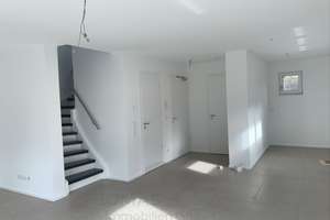 Attraktive Maisonettewohnung in Toplage! – Die vollständige Adresse der Immobilie erhältst du vom Anbieter., 75173 Südweststadt, Pforzheim – Vorschaubild 3