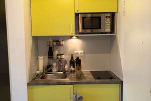 Sorgenfreies Investment! Appartement, vermietet, ca. 23 qm, teilmöbliert, EG – Die vollständige Adresse der Immobilie erhältst du vom Anbieter., 80807 Milbertshofen, München – Vorschaubild 3