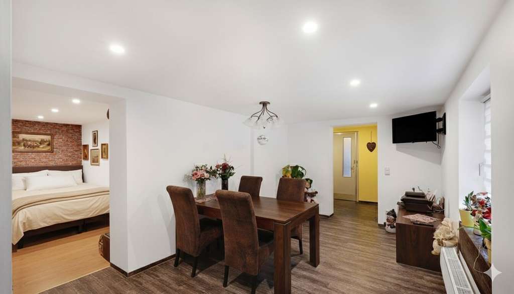 Immobilie in Brück - Ein- Zweifamilienhaus mit großem Garten - Bild 3