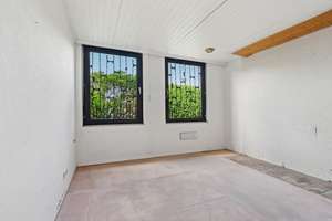 Moderne Wohlfühloase mit viel Licht &amp; Privatsphäre: Stilvoller Bungalow mit Gartenparadies  – Die vollständige Adresse der Immobilie erhältst du vom Anbieter., 40670 Meerbusch – Vorschaubild 6