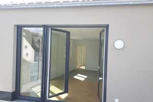 Wohnen mit Charakter: Exklusive Dachwohnung in Versbach – Die vollständige Adresse der Immobilie erhältst du vom Anbieter., 97078 Versbach, Würzburg – Vorschaubild 3