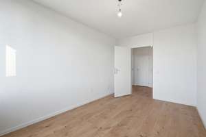3-Zimmer Wohnung mit zwei Loggien und Tiefgaragenstellplatz in Köln-Westhoven – Die vollständige Adresse der Immobilie erhältst du vom Anbieter., 51149 Westhoven, Köln – Vorschaubild 4