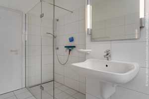 Property thumbnail 19