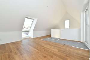 3 - Zimmer - Maisonette-Wohnung mit großer Dachterrasse in der Laupheimer Innenstadt – Marktplatz 16, 88471 Laupheim – Vorschaubild 7