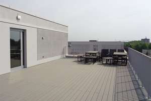 WG-Zimmer im Campus Nähe FH, moderne Ausstattung, Design-Möbel, Einbauküche, Duschbad, Terrasse – Merianstraße 8, 33615 Dornberg, Bielefeld – Vorschaubild 12