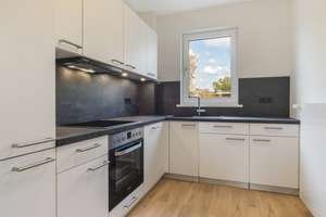 Modernisierte 2-Zimmer-Wohnung mit BALKON und EBK in Berlin-Lichterfelde – Grabenstraße 2a, 12209 Lichterfelde, Berlin – Vorschaubild 9
