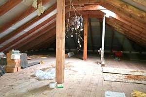 "Dornröschenschlaf": Großer Bungalow mit Sanierungsbedarf in ruhiger Lage von Hiltpoltstein – Die vollständige Adresse der Immobilie erhältst du vom Anbieter., 91355 Hiltpoltstein – Vorschaubild 14