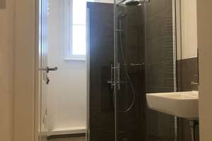 Charmante 3-Zimmer-Wohnung mit EBK & Veranda in Stuttgart-Untertürkheim – oberstdorferstrasse 11, 70327 Untertürkheim (Ortsteil), Stuttgart – Vorschaubild 13