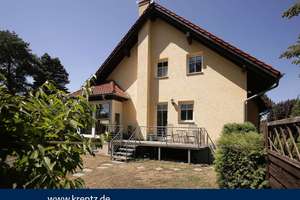 Familienfreundliches Zuhause mit Wintergarten und Südgarten