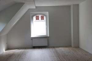 Freundliche, renovierte 4-Zimmer-Dachgeschosswohnung zur Miete in Wuppertal, ohne Balkon – Briller Straße 110, 42105 Elberfeld West, Wuppertal – Vorschaubild 10