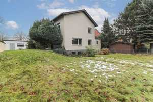 Freistehendes Einfamilienhaus mit Garten, Terrasse und zwei Garagen bei Köln – Rhein-Erft-Kreis – Vorschaubild 18