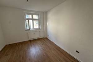 Mit Einbauküche! Idyllisches Leben in ruhiger Seitenstraße – Rosastraße 21, 47226 Hochemmerich, Duisburg – Vorschaubild 4
