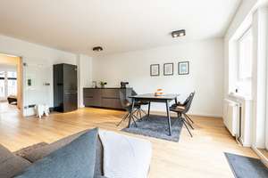 Stilvolles Design trifft auf eine der begehrtesten Wohnlagen Hamburgs - Cityappartement Uhlenhorst – Die vollständige Adresse der Immobilie erhältst du vom Anbieter., 22085 Uhlenhorst, Hamburg – Vorschaubild 10