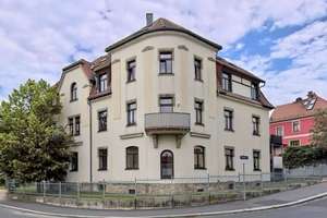 Feine Kapitalanlage in Coschütz: Großzügige 2-Zimmer-Wohnung mit Balkon.