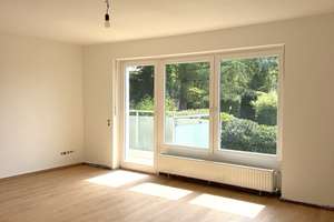 Helle und großzügige 5-Zimmer Wohnung in kleiner Wohnanlage am  Siegener Giersberg  – Die vollständige Adresse der Immobilie erhältst du vom Anbieter., 57072 Siegen, Siegen – Vorschaubild 2