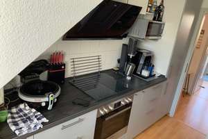 Wohnen über den Dächern der List: 3-Zimmer-Dachgeschosswohnung mit Dachloggia – Cranachstr. 00, 30177 List, Hannover – Vorschaubild 8