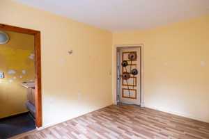 *** NEUER PREIS - NEBENGEBÄUDE und GUTE LAGE für FAMILIEN - BEZUGSFREI - GARAGE *** – Delmenhorst – Vorschaubild 7