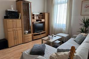 Komplett ausgestattete 2-Zimmer-Wohnung in Wiesbaden-Biebrich – Nähe Schlosspark & Rheinufer – Mainstraße 19, 65203 Biebrich, Wiesbaden – Vorschaubild 3