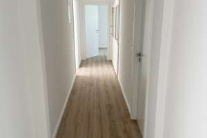 Erstbezug: Kernsanierte 4,5 Zimmerwohnung am Nordpark – Leonhardstraße 11, 42281 Barmen, Wuppertal – Vorschaubild 8