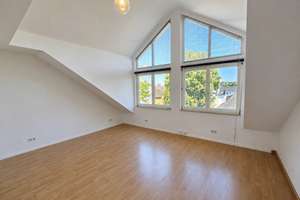 Frisch renovierte Maisonettewohnung mit Tiefgaragenstellplatz in zentraler Wohnlage von Limburg