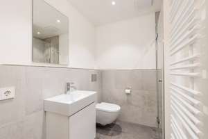 Elegantes Reihenhaus mit 4,5 Zimmern in Düsseldorfer Friedrichstadt – Bilker Allee 217, 40215 Friedrichstadt, Düsseldorf – Vorschaubild 15