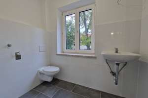 Weihnachten im neuen Haus?***Frisch renoviertes Reihenhaus mit 3 Zimmern in ruhiger Lage! – Weimarer Straße 18, 39122 Westerhüsen, Magdeburg – Vorschaubild 13