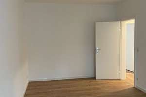 Sehr schön sanierte Wohnung mit Parkettböden und Wohnküche in stilvollem Altbau! – 68169 Neckarstadt-West, Mannheim – Vorschaubild 11