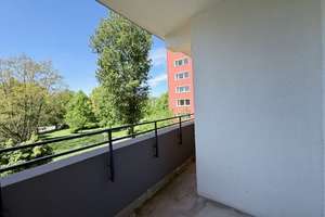 „Sonne, Ruhe, Zuhause – 2 Zimmer mit Balkon zum Verlieben“ – Wiesbadener Str. 4, 47138 Obermeiderich, Duisburg – Vorschaubild 2