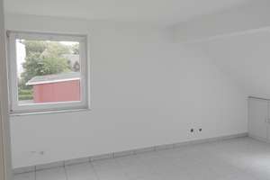 NEU: Attraktive, 2-Zimmer-DG-Wohnung in Herne-Mitte im 3-FH mit Fußbodenheizung – Viktor-Reuter-Straße 42b, 44623 Herne-Mitte, Herne – Vorschaubild 3